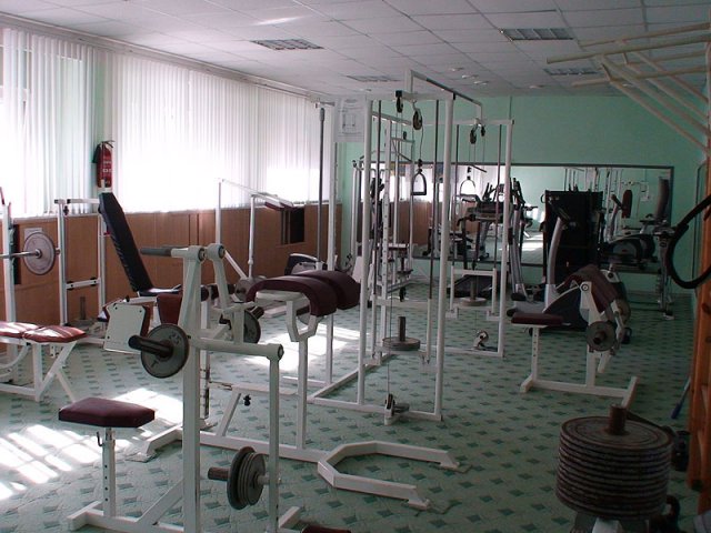 Спортивный зал в санатории Сибирь