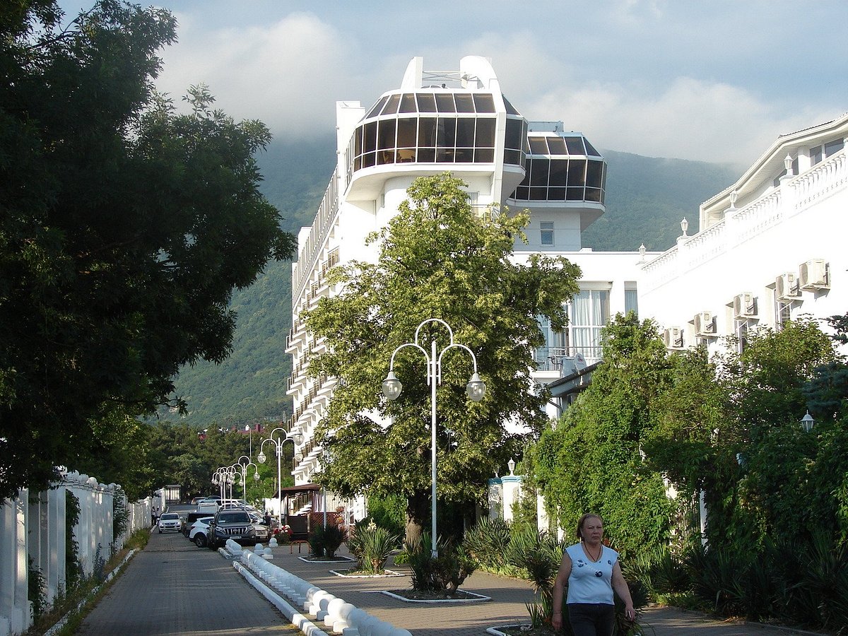 Круиз геленджик отель фото