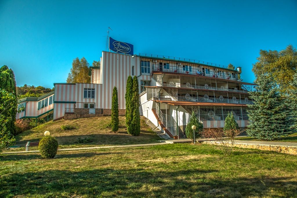 Санаторий вилла Арнест Кисловодск