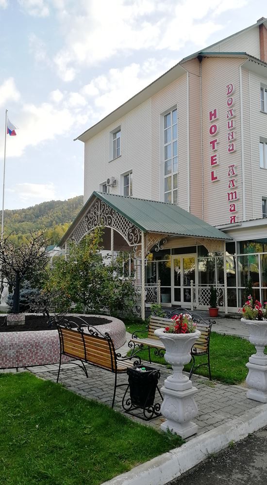 Отель Долина Алтая (Dolina Altai) 4* (Алтай: Белокуриха) - бронирование номеров